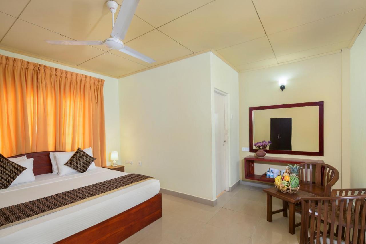 Palm Beach Inn & Sea Shells Cabanas Bentota Camera foto