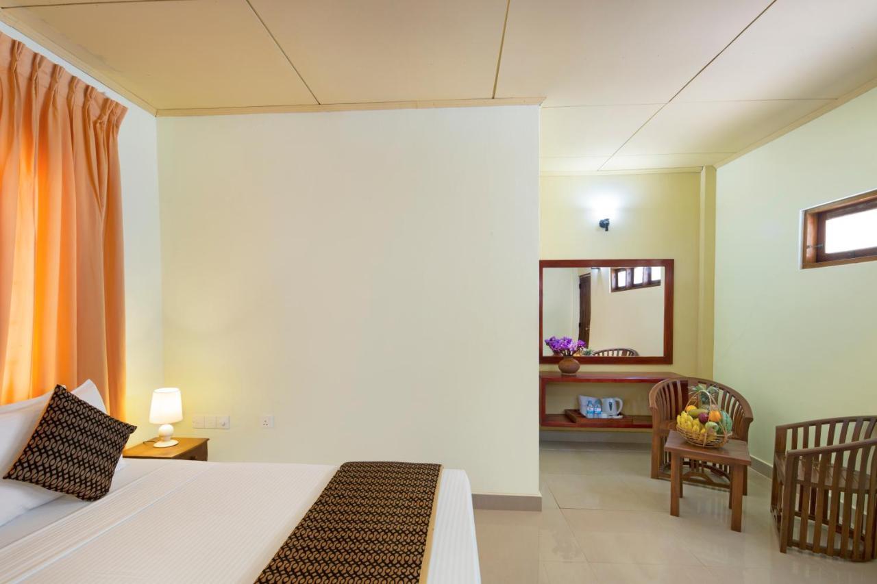 Palm Beach Inn & Sea Shells Cabanas Bentota Camera foto